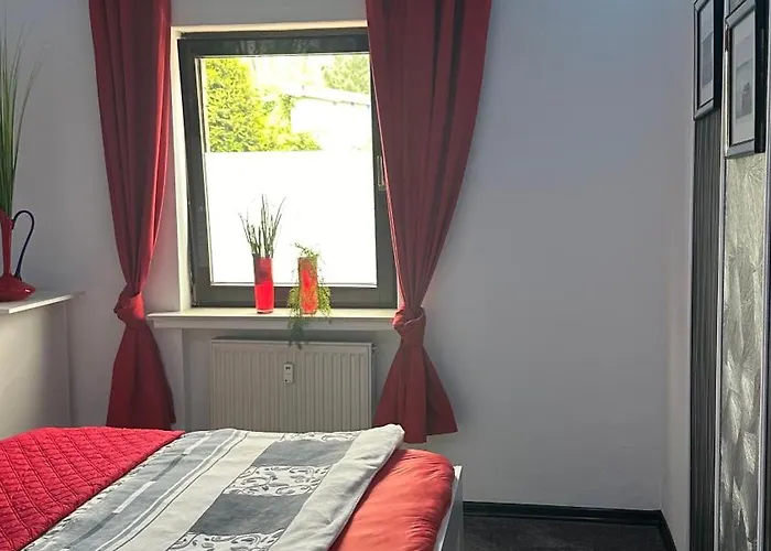 Mayen Nuergurgring Rheinland-pfalz 1 * Hausten