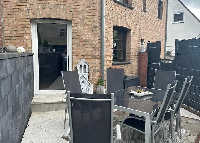 Mayen Nuergurgring Rheinland-pfalz 1 * Hausten